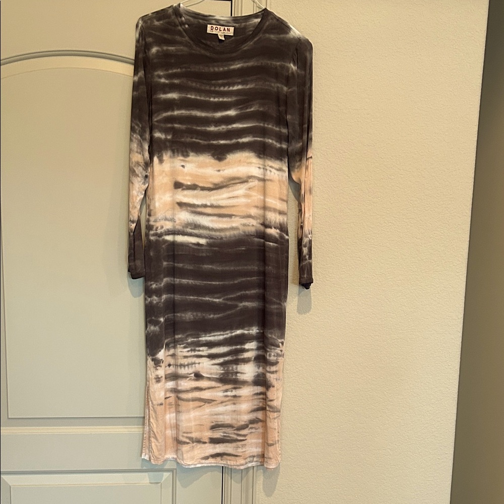 Dolan Dark Gray/ Pale Pink Tye Dye Midi Dress